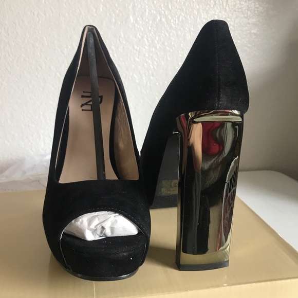 Velvet & metallic stacked heels - Picture 2 of 4